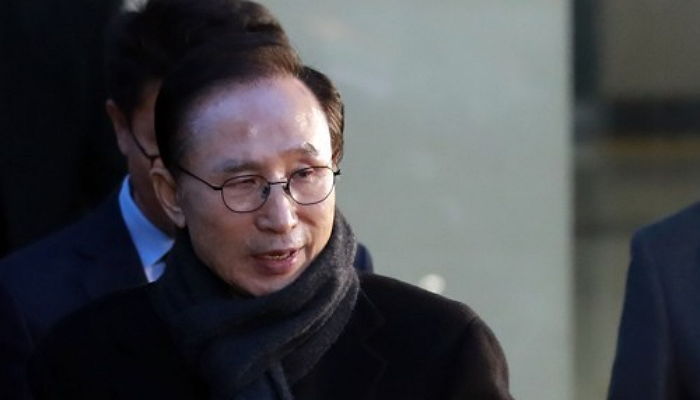 “국회의원 되려고 이명박 전 대통령 측에 5억원대 뇌물 제공했다”