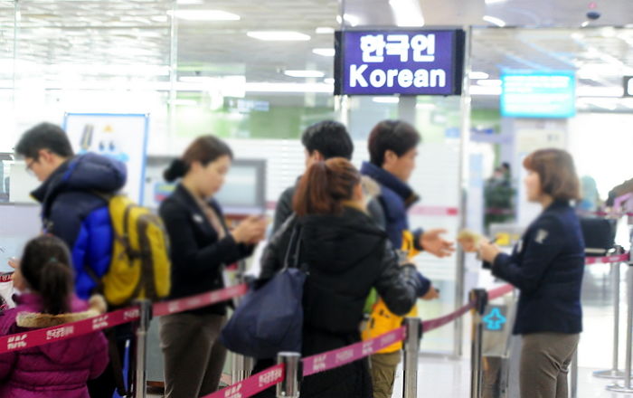 앞으로 일본 갔다 돌아오면 ‘출국세’ 1만원 내야 한다