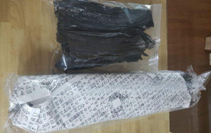 할머니 아프시단 글 올리자 미역을 택배로 보내준 보배드림 회원