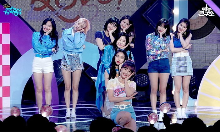‘라이브실력’ 늘었다고 난리난 트와이스 ‘왓 이즈 러브?’ MR 제거 영상