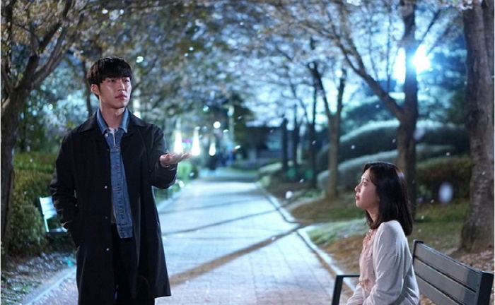 “나, 너 못 잊어”…조이 향한 진심 확인하고 손 꼭 잡은 ‘나쁜 남자’ 우도환