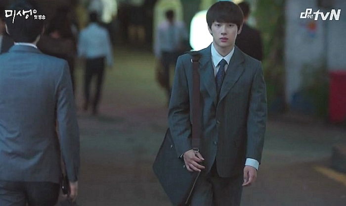 버스 막차 타고 집 가는데 발견한 ‘시내버스 민폐녀’