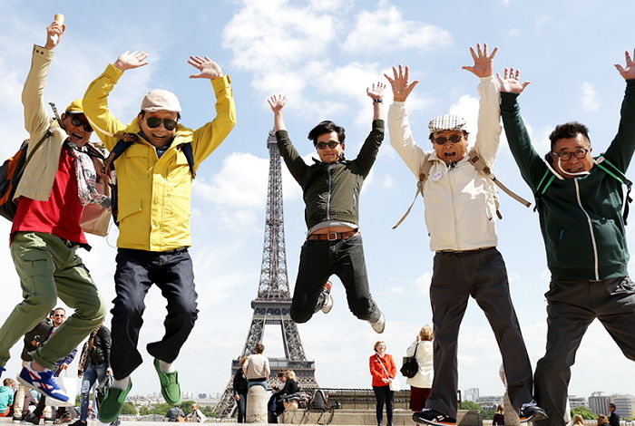 3년만에 짐꾼 이서진과 할배들 모험 그린 ‘꽃보다 할배’ 시즌4 돌아온다