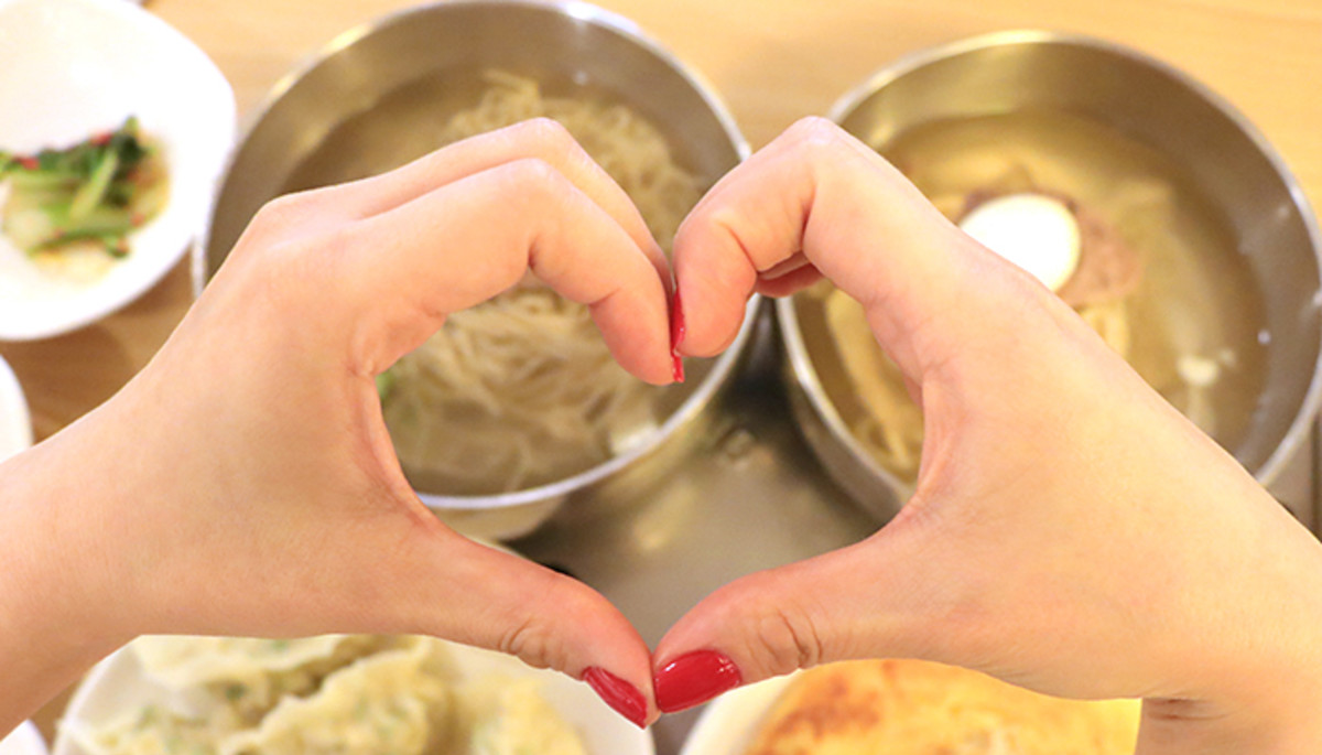 냉면 먹고 싶다는 여친 위해 평양냉면집을 직접 찾아가 봤다