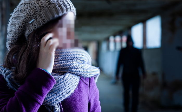 법무부 “스토킹 하다 걸리면 경범죄 대신 최대 ‘징역 5년’ 처벌한다”