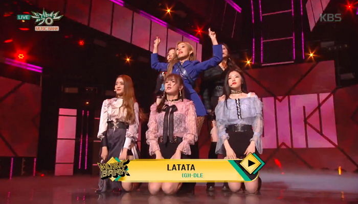 중독성 강한 노래로 데뷔 ‘일주일’도 안돼 ‘여덕몰이’ 중인 여자 아이돌