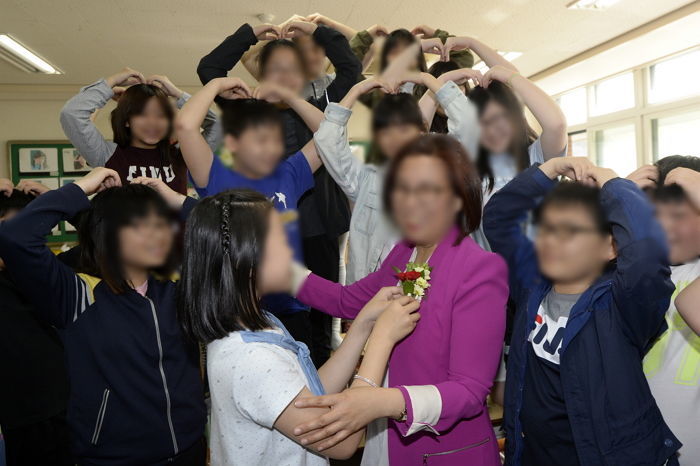 “올해 들어 가장 덥다”…스승의 날(15일), 30도 초여름 날씨