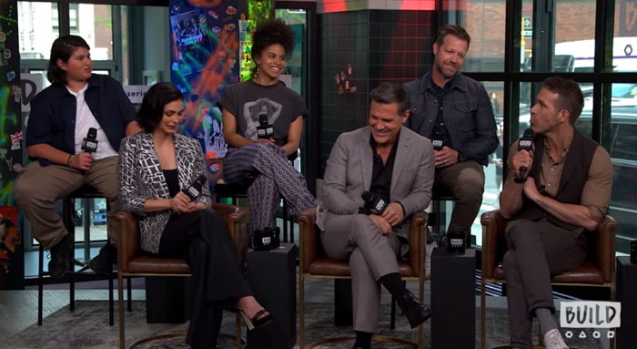 ‘복면가왕’ 출연한 라이언 레이놀즈 영상 보고 빵 터진 데드풀 멤버들