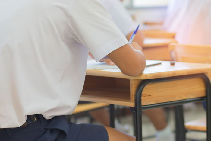 여고생 제자 ‘임신’하게 하고 ‘낙태’까지 시킨 선생님