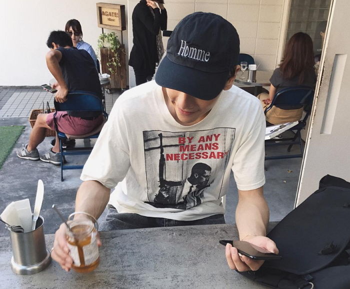 옷 한 벌 사면 닳을 때까지 입고 다니는 ‘음악대장’ 박효신