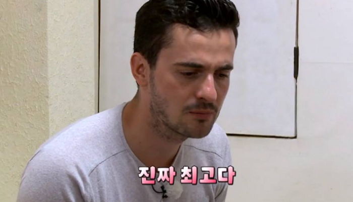 한국 방문한 외국인이 ‘식당’ 가면 깜짝 놀란다는 문화 6가지