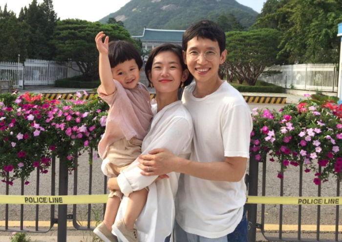 “출산 견딘 아내를 축복해달라” 딸 출산한 아내에 ‘미안함·고마움·존경’ 표한 봉태규