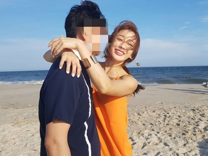 남편 ‘비난’받자 김경화가 SNS에 애정 과시하는 사진과 함께 올린 글