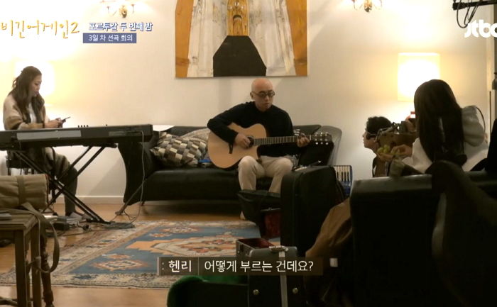 처음 듣는 노래 바로 멜로디 따서 연주하는 ‘음악천재’ 헨리