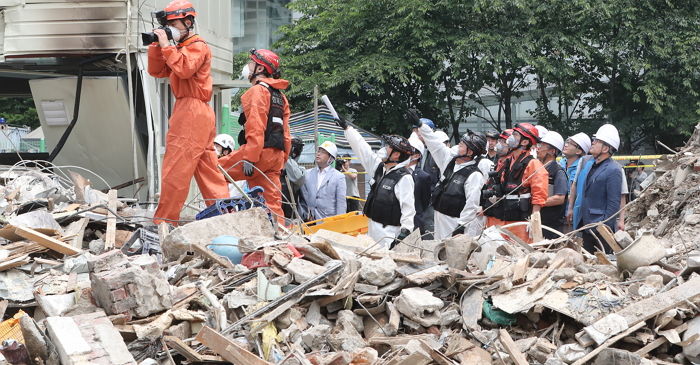 용산 붕괴참사 한 달 전부터 ‘균열 민원’ 속출했지만 ‘무시’한 용산구청