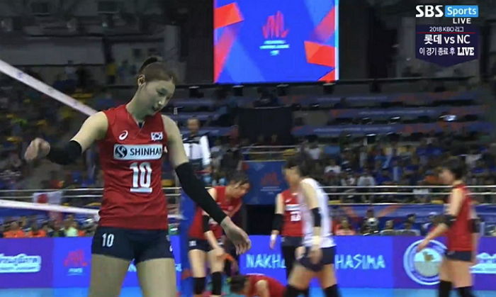 한국 여자배구, 김연경 맹활약에도 일본에 3-0 패배