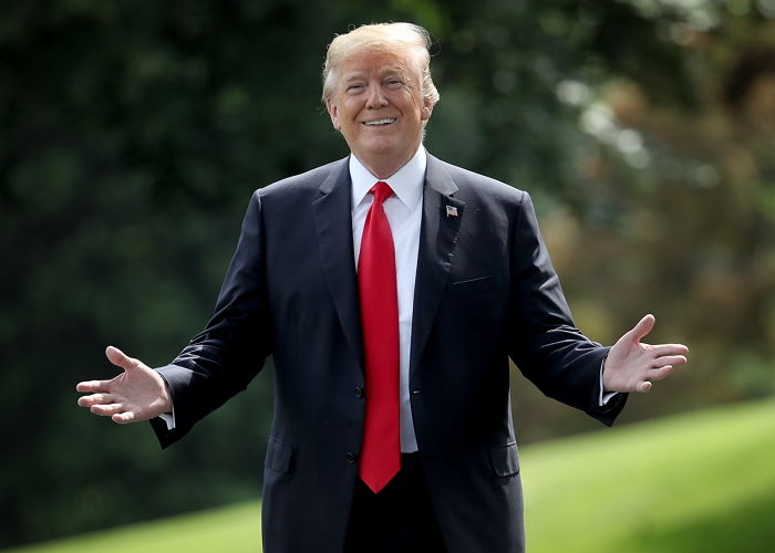 트럼프 “북미정상회담 잘 되면 김정은 백악관 초청…종전 합의도 가능”