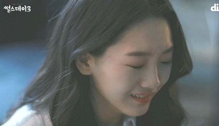 장거리 연애중인 남친의 ‘예쁜 여사친’ 때문에 ‘폭풍 눈물’ 흘린 여친