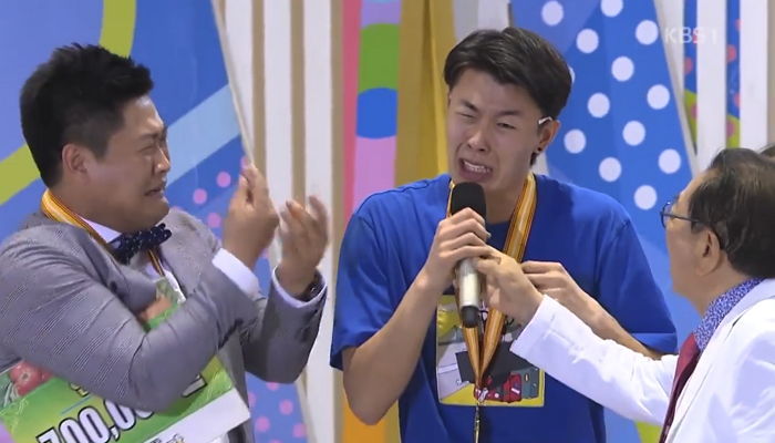 어제자 전국노래자랑 나와 ‘인기상’ 타고 펑펑 운 서현 친구