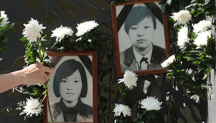 16년 전 오늘, 14살 여중생 2명이 미군 장갑차에 깔려 목숨을 잃었다