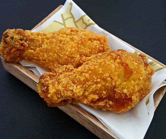 교촌치킨 위협할 만한 편의점에서 파는 ‘치킨 닭다리’ 클래스