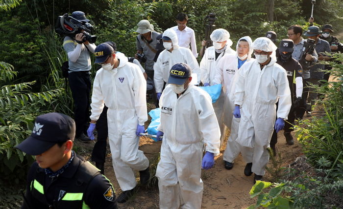 아빠친구 트렁크에 있던 ‘낫’에는 강진 여고생의 ‘DNA’가 묻어있었다