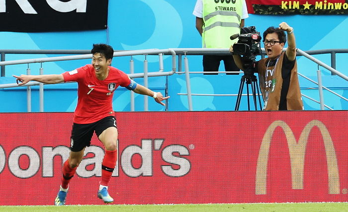 100분 뛰어서 지쳤는데도 50m ‘7초’ 만에 주파해 골까지 넣은 손흥민