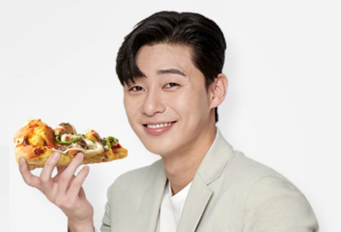 ‘김비서’ 키스신에 등장해 짱맛 비주얼로 ‘시선 강탈’한 도미노피자