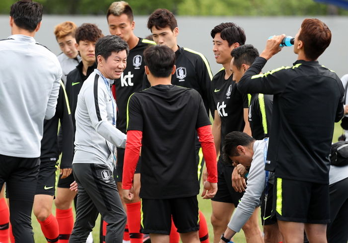 “대한축구협회 해체해달라” 청와대 국민청원까지 등장