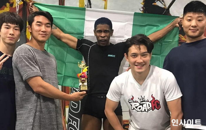 원인 불명 ‘뇌경색’으로 챔피언 벨트 내려놓았던 ‘로드FC’ 이윤준 “내년 돌아온다”