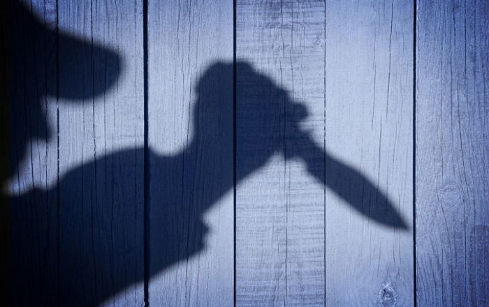 달리는 버스에서 갑자기 칼 휘두르는 여성 ‘온몸’으로 막아낸 22살 ‘훈남’ 대학생