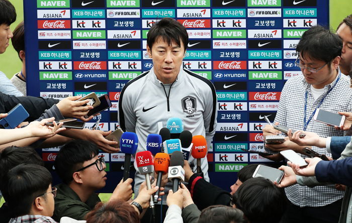 ‘16강 진출 실패’ 대한축구협회 “시스템 구축할 명장 데려오겠다”