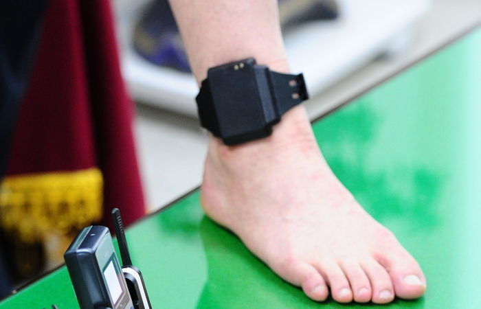 “흥분해 체온 올라가면 바로 감지”…더 강력해진 신상 전자발찌 나왔다