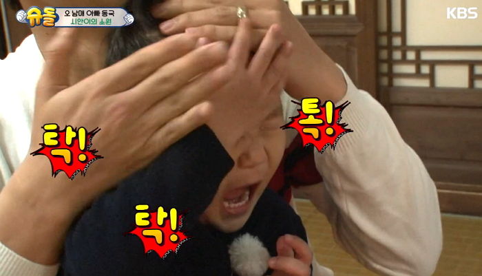 시안이 모기 물린데 ‘찰싹’ 때리며 즐거워하는 ‘장난꾸러기’ 아빠 이동국