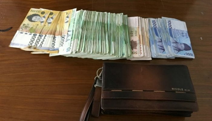 태풍 때문에 ‘암 환자’ 아내 수술비 잃어버렸다가 4일 만에 되찾은 남성