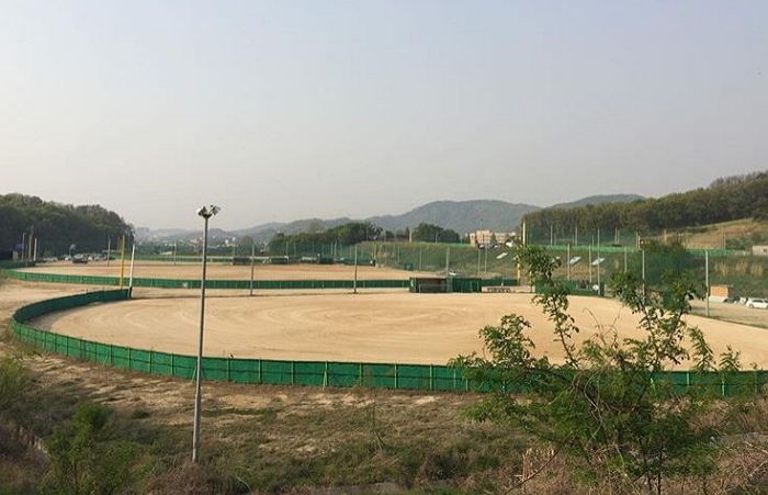 780억원 들여 만든 천안야구장에 ‘국민 혈세’ 12억원 또 들어간다