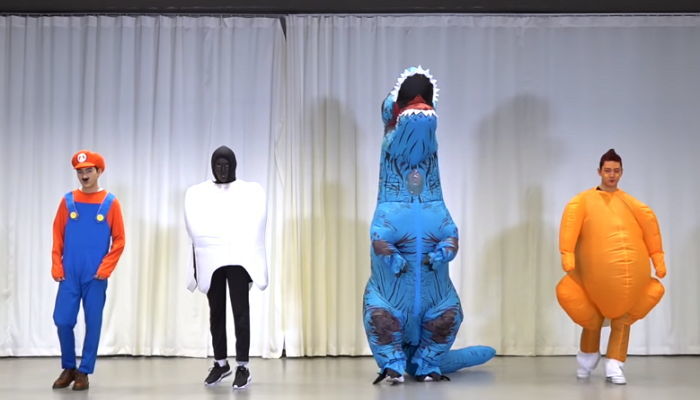 “대체 누가 누구야”···신개념 코스프레하고 ‘칼군무’ 선보인 남자 아이돌