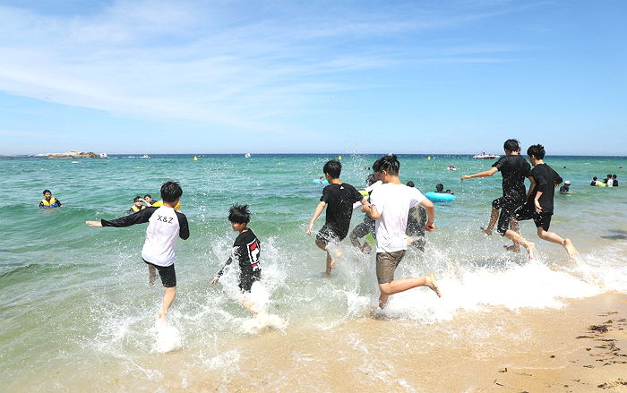 “절친 4명이서 단돈 5만원으로 KTX 타고 ‘동해바다’ 갈 수 있다”