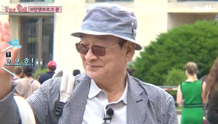 힘들어도 팬들 ‘사진 요청’ 늘 웃으며 맞아주는 ‘84세’ 이순재