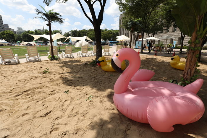 단 이틀 만에 세금 ‘1천만원’ 날린 ‘서울광장 인공해변’