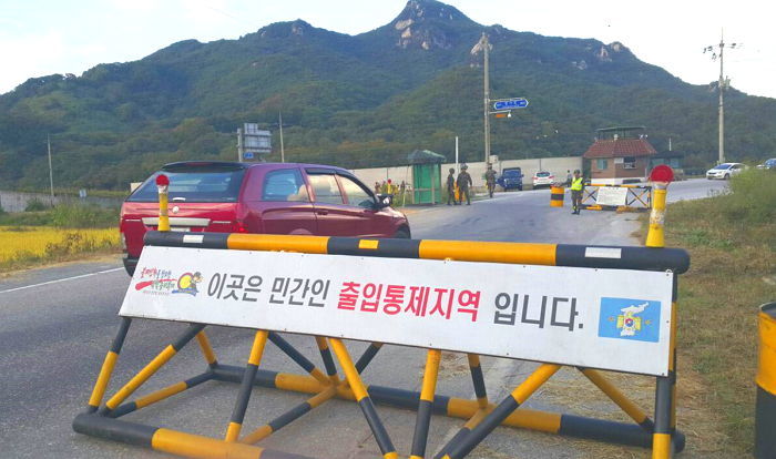 북한서 송환된 지 5일만에 SUV 차량으로 ‘민통선’ 뚫고 질주한 30대 남성