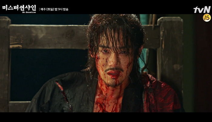 일본군에 고문 당하면서 ‘짝사랑’ 김태리 끝까지 지키는 ‘미스터 션샤인’ 유연석