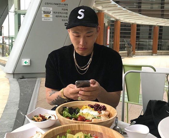 스윙스 “밴쯔랑 둘이 밥 먹는데 ‘40만원’ 나왔다”