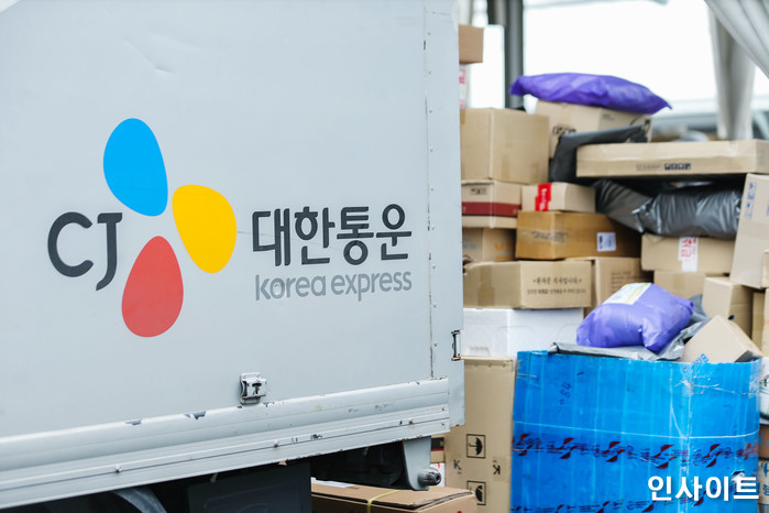 하루 15시간씩 배송하던 지입 운송기사가 ‘졸음운전’ 사고로 목숨을 잃었다