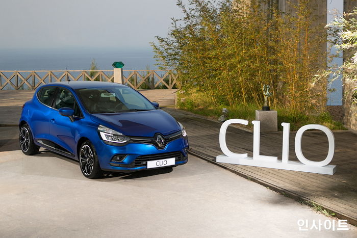 “상품권 30만원 드려요”…서프라이즈 딜 프로모션 진행하는 르노 ‘클리오’