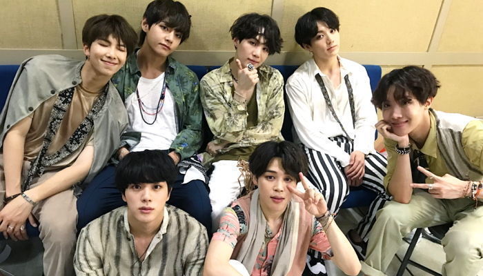 방탄소년단 “빅히트와 재계약 논의 중…좋은 소식 들려줄 것”