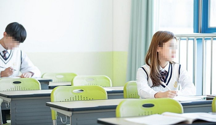 3년 동안 같은 동네 남학생 10명에게 성폭행 당한 중3 여학생