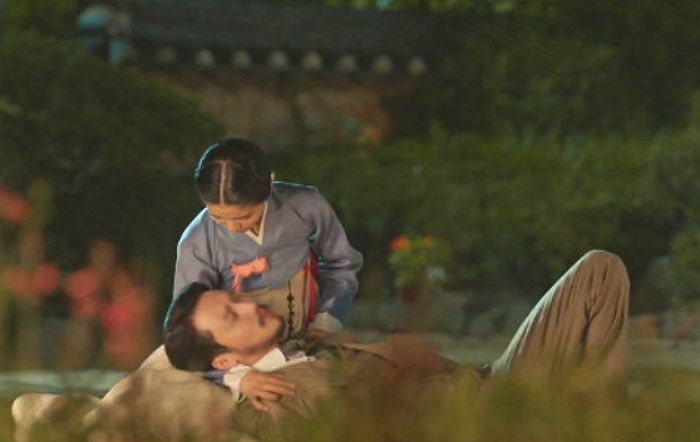 ‘미션’ 키다리 아저씨 변요한이 짝사랑 김태리를 위해 한 4가지 사랑법