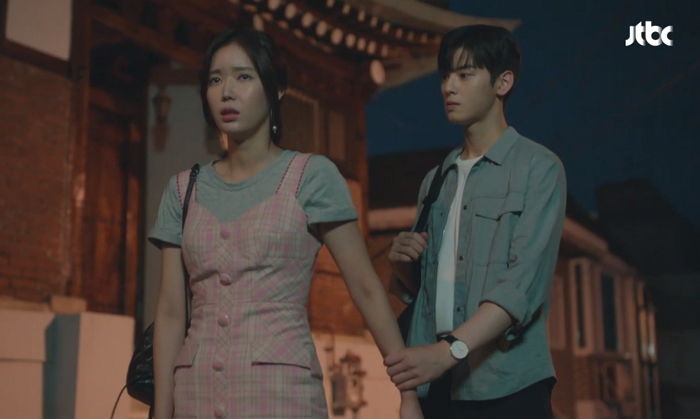 흔들리는 임수향 눈빛 보고 “넌 나 안 좋아하냐?” 직진한 ‘강남미인’ 차은우