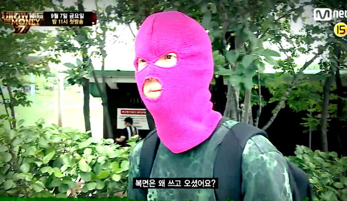 누리꾼들이 추측한 ‘쇼미7’서 등장한 핑크 복면남의 정체